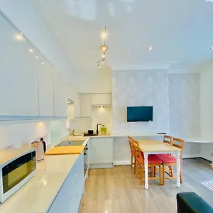 Apartment City Centre Holiday